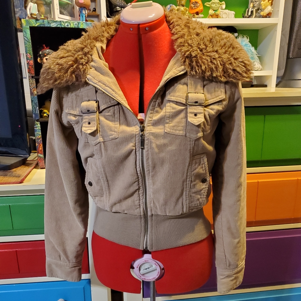 Vintage l.e.i. cropped corduroy and faux fur beige bomber jacket size M